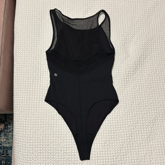 Lululemon seek the heat sheer back mesh bodysuit s small 4 everlux rare - Picture 7 of 7